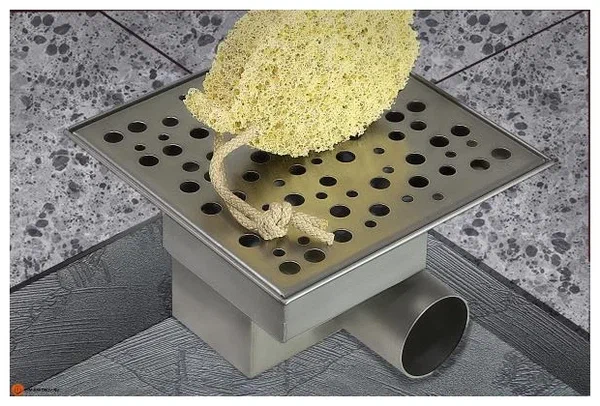 Трап душевой TIM BAD411502 решотка  квадрат 15х15 горизонтальный