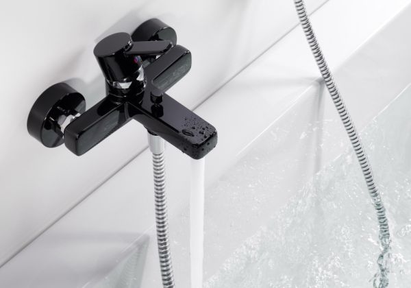 ZENTA Смес. для Ванны-душа чёрный-хром 386708675 KLUDI Германия