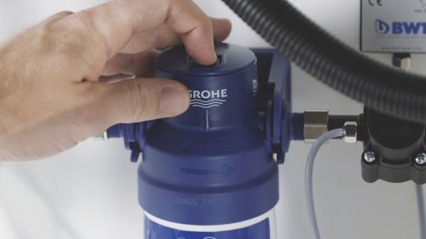 Смеситель Grohe Red II Duo 30083001 для кухонной мойки, с водонагревателем