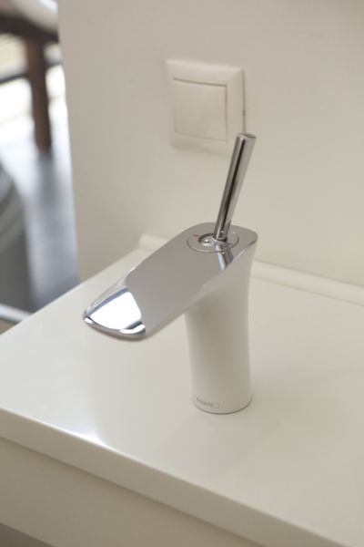 PuraVida  Смеситель для Раковины 110 хром  белый 15070400