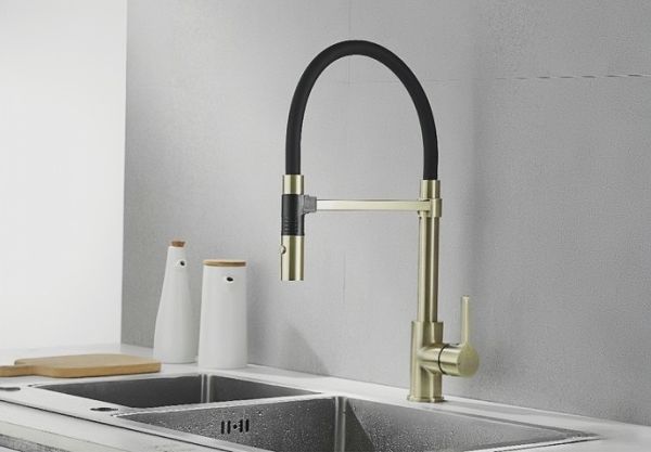 Kern 2075  Matt Gold Смеситель для кухни золото-матовое, гибкий излив на магните.