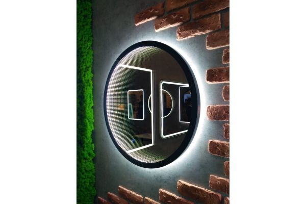 Зеркало Infiniti Black LED с датчиком движения D600 ЗЛП1017